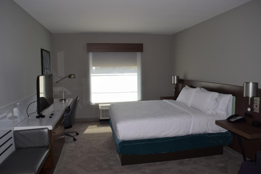 Hilton Garden Inn Little Rock Downtown Exteriör bild